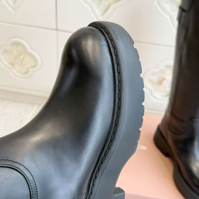 MIU MIU 26S KNEE-HIGH RIDING BOOTS IN BLACK CALFSKIN