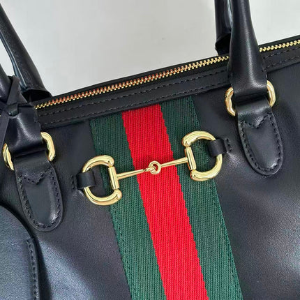 GUCCI 26S HORSEBIT SHOULDER BAG IN BLACK CALFSKIN