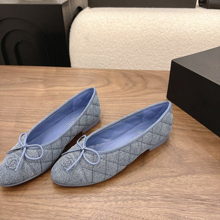 CHANEL 26S BALLET FLATS IN BLUE DENIM WITH CC LOGO & BOW DETAIL