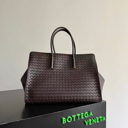 BOTTEGA VENETA TOP HANDLE TOTE IN DARK BROWN CALFSKIN