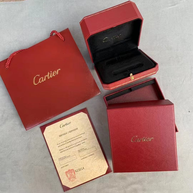 CA BRACELET BOX SET IN RED