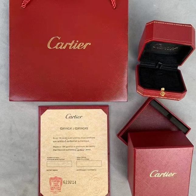 CA BRACELET BOX SET IN RED