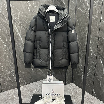 MONCLER PUFER JACKET IN BLACK STYLE 12
