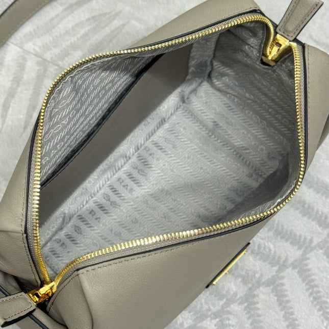 DARLING HANDBAG 25 IN LIGHT GREY LAMBSKIN
