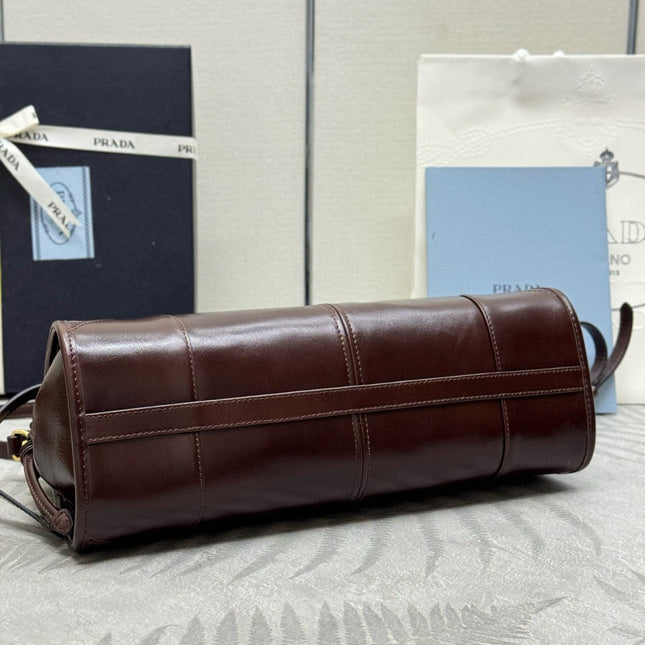 BONNIE HANDBAG 32 IN DARK BROWN CALFSKIN GOLD HARDWARE