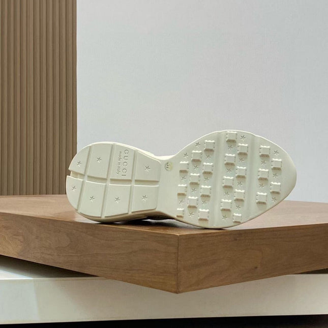 GG RHYTON LOGO-PRINT TRAINERS IN BEIGE CALFSKIN