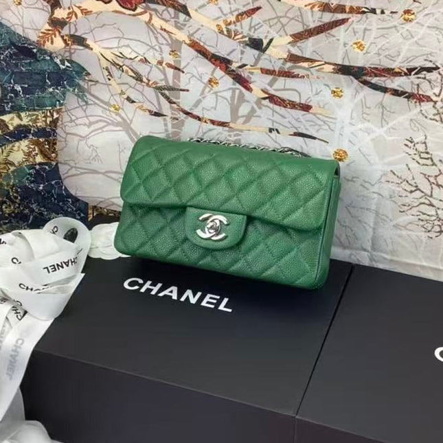 CHANEL 25S FLAP BAG 20 IN GREEN CALFSKIN WITH SILVER HARDWARE