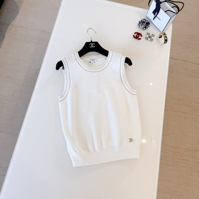 WHITE CHANEL TOP STYLE 236598