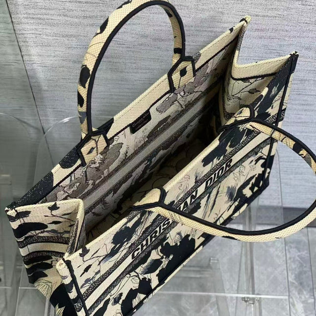DIOR MEDIUM BOOK TOTE BAG IN BEIGE FLORAL MOTIF EMBROIDERY CANVAS