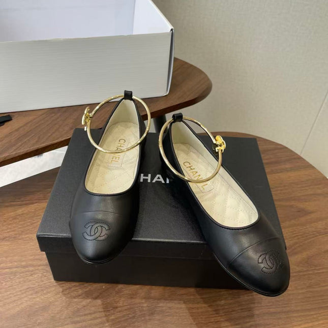 CHANEL GOLD ANKLE STRAP BALLET FLATS IN BLACK CALFSKIN