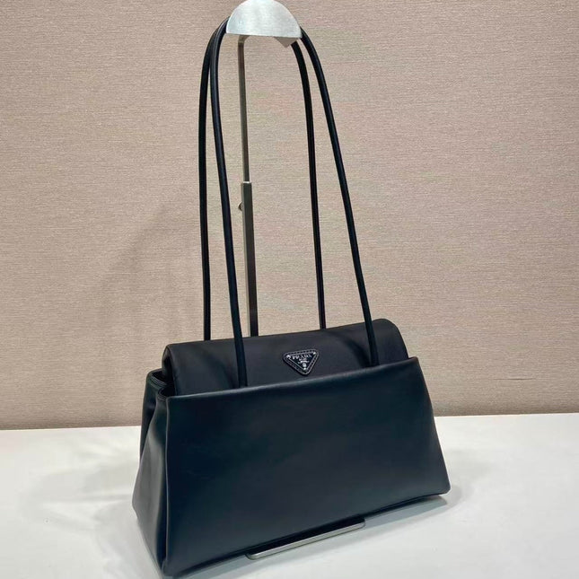 PRADA BONNIE HANDBAG 28 IN BLACK CALFSKIN