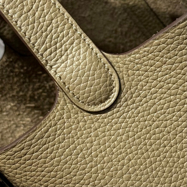 HM PICOTIN LOCK 18 CM IN ALPHA BEIGE CALFSKIN