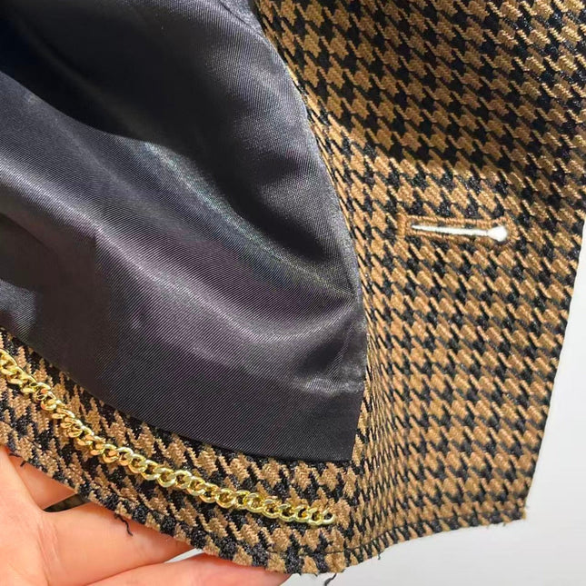 CHANEL HOUNDSTOOTH PATTERNED JACKET IN BROWN WITH GOLD HARDWARE