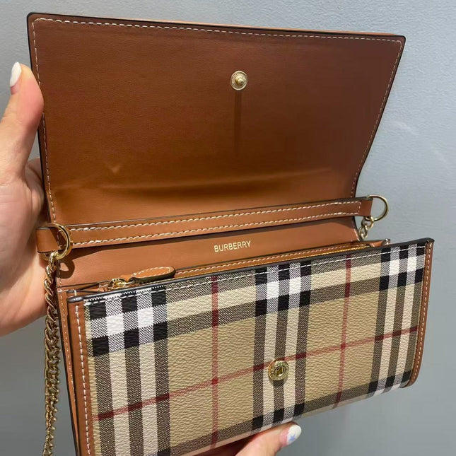 BBR CHECK CHAIN STRAP WALLET IN BEIGE CALFSKIN