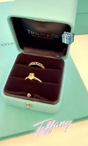 TF LUXURY RING SET INCLUDES 3 RINGS