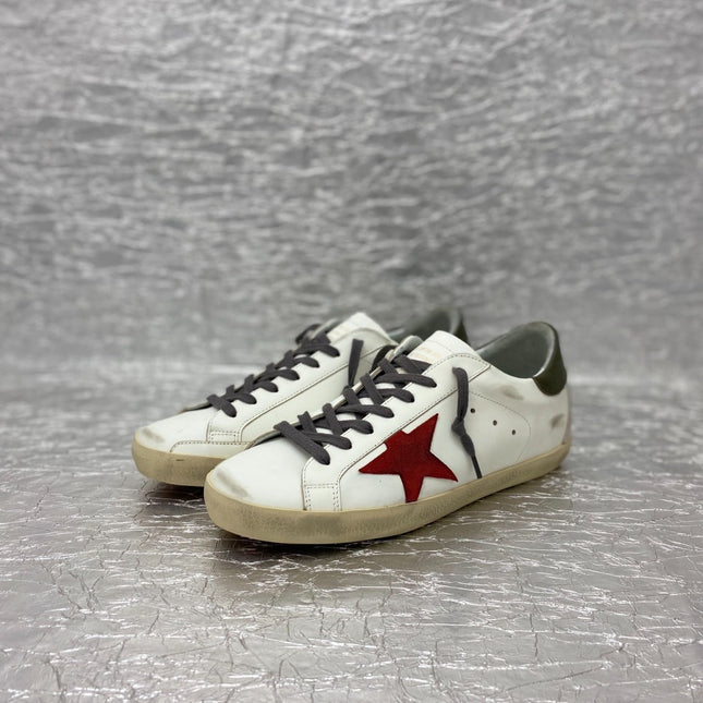 GOLDEN GOOSE BALL RED STAR SNEAKERS IN WHITE CALFSKIN