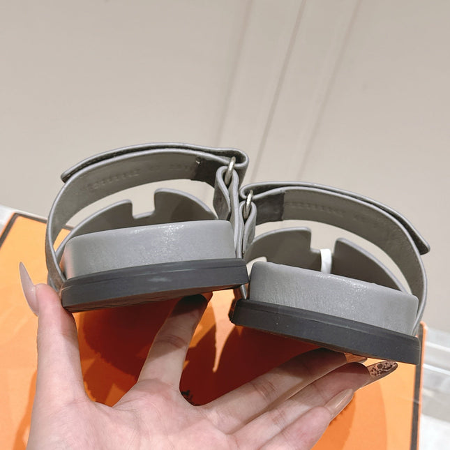 HERMES 26S CHYPRE SANDAL IN DARK GREY SUEDE
