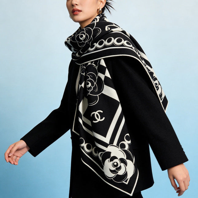 CHANEL 26S SCARF 135 IN CASHMERE AND SILK 306116