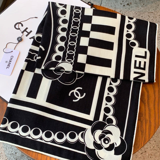 CHANEL 26S SCARF 135 IN CASHMERE AND SILK 306116