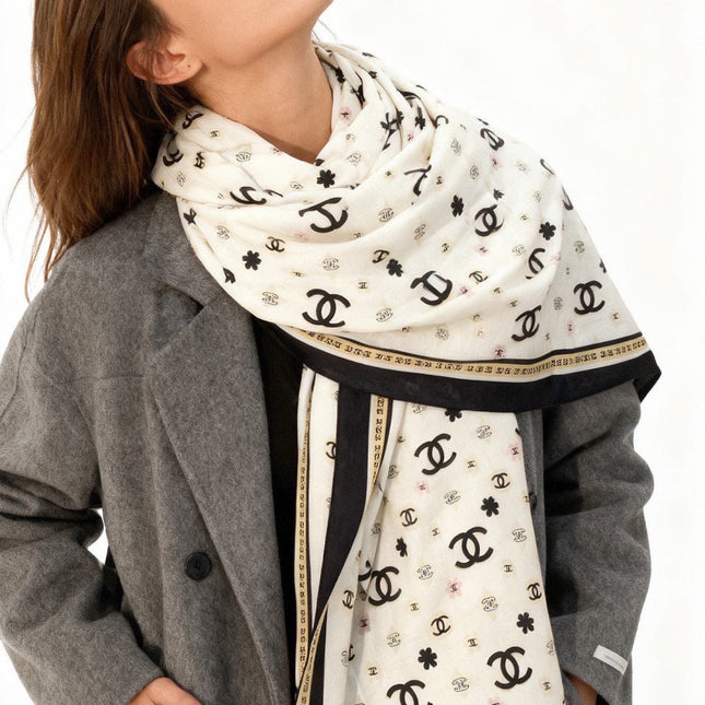CHANEL 26S SCARF 140 IN CASHMERE AND SILK 306122