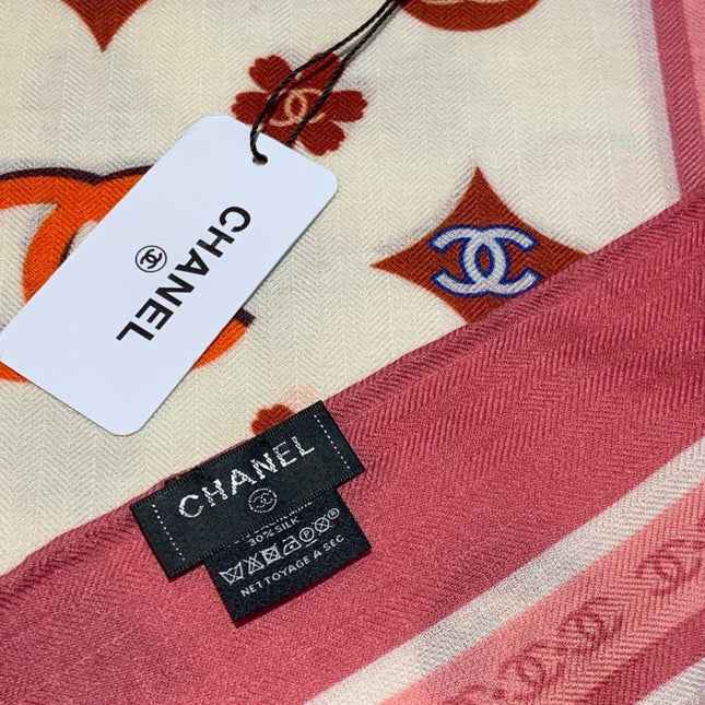 CHANEL 26S SCARF 140 IN CASHMERE AND SILK 306123