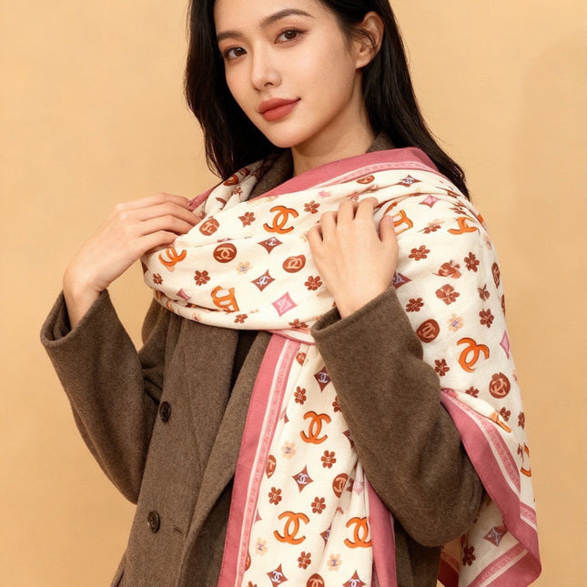 CHANEL 26S SCARF 140 IN CASHMERE AND SILK 306123