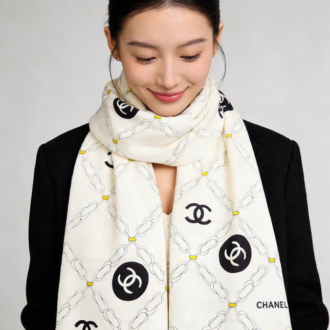 CHANEL 26S SCARF 135 IN CASHMERE AND SILK 306127