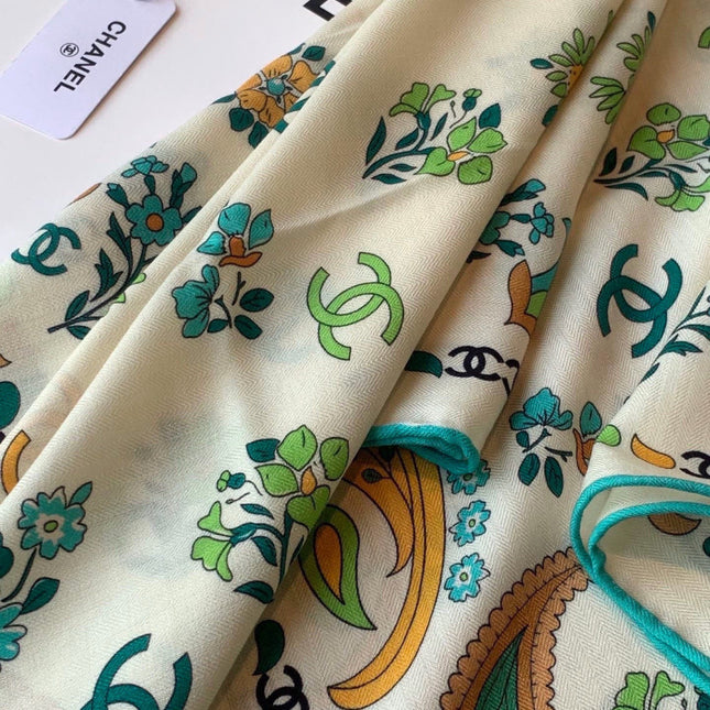 CHANEL 26S SCARF 135 IN CASHMERE AND SILK 306128
