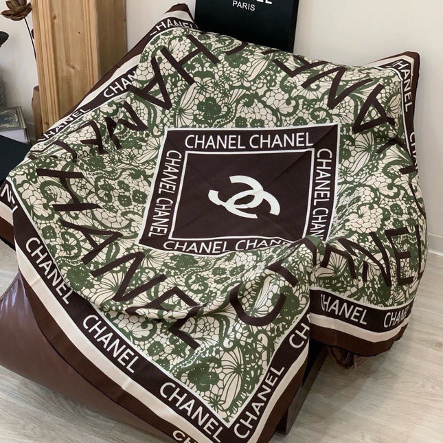 CHANEL 26S SCARF 135 IN CASHMERE AND SILK 306136