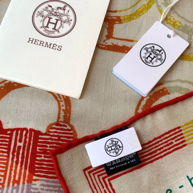 HERMES 26S PRINTED SQUARE SCARF 135 IN CASHMERE AND SILK 307236