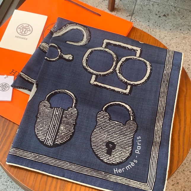 HERMES 26S PRINTED SQUARE SCARF 135 IN CASHMERE AND SILK 307239