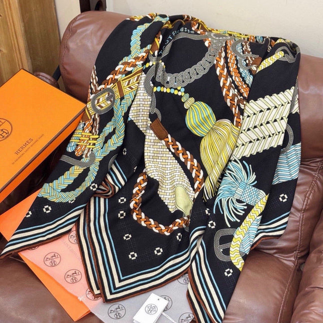 HERMES 26S PRINTED SQUARE SCARF 135 IN CASHMERE AND SILK 307244