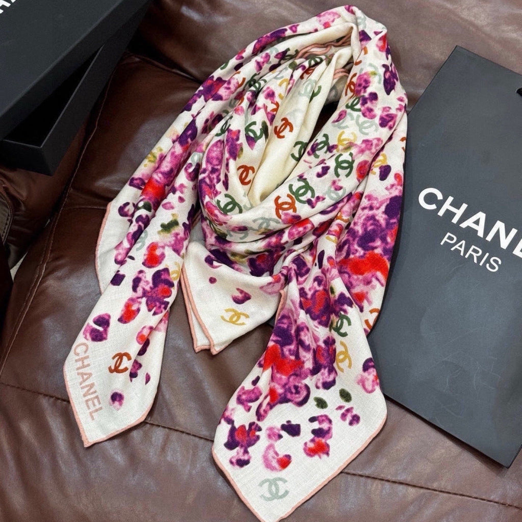 CHANEL 26S SCARF 135 IN CASHMERE AND SILK 307249