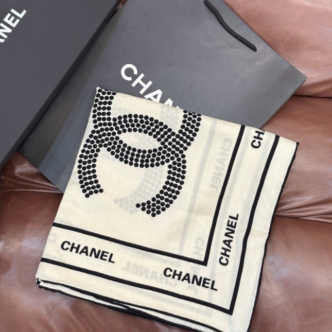 CHANEL 26S SCARF 135 IN CASHMERE AND SILK 309307