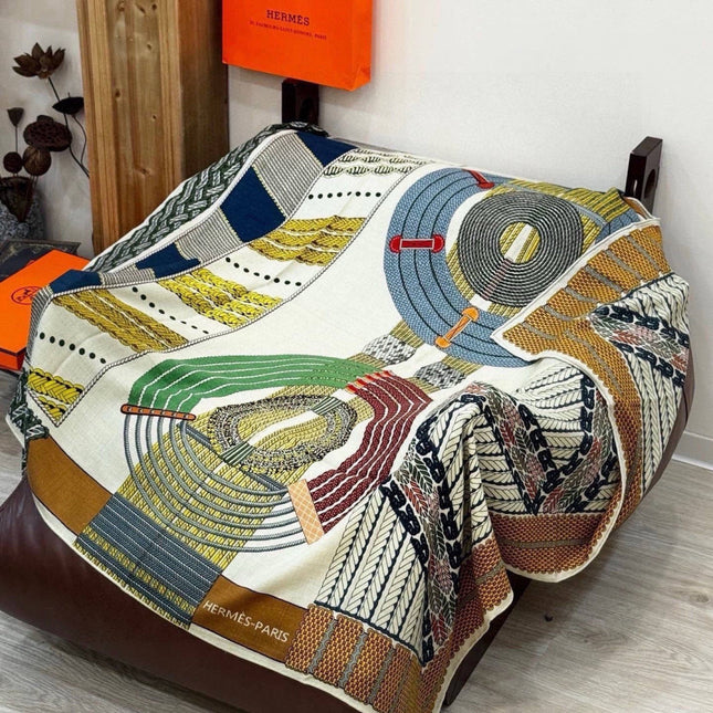 HERMES 26S PRINTED SQUARE SCARF 140 IN CASHMERE AND SILK 309319