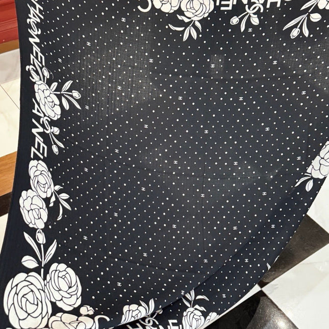 CHANEL 26S SCARF 140 IN CASHMERE AND SILK 309330