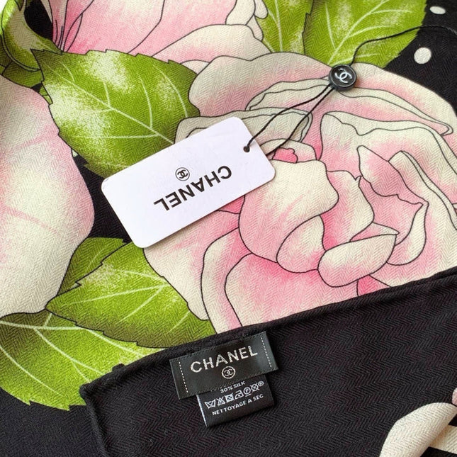CHANEL 26S SCARF 140 IN CASHMERE AND SILK 309336