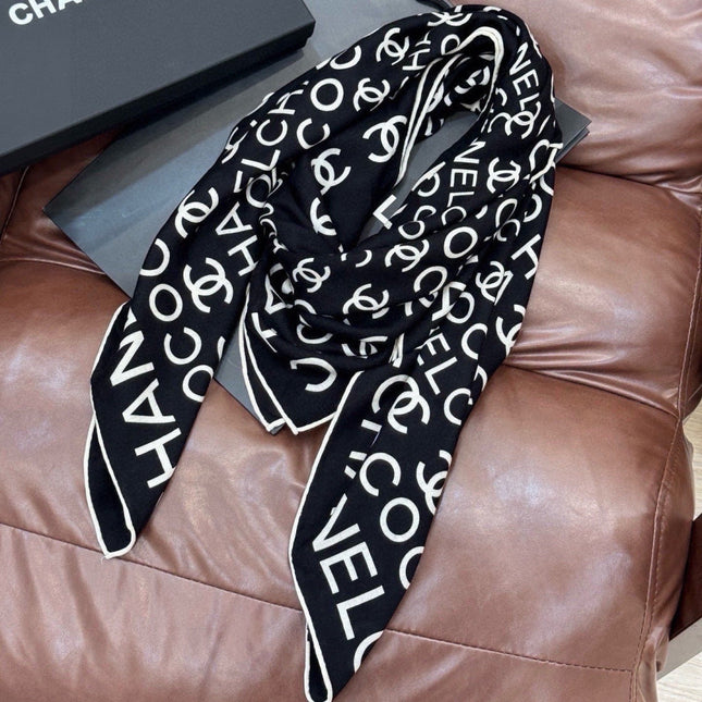 CHANEL 26S SCARF 135 IN CASHMERE AND SILK 309349