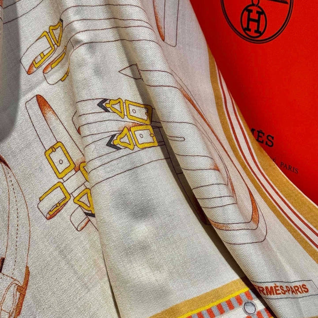 HERMES 26S PRINTED SQUARE SCARF 140 IN SILK 311955