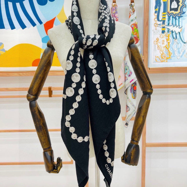 CHANEL 26S SCARF 140 IN SILK 311964