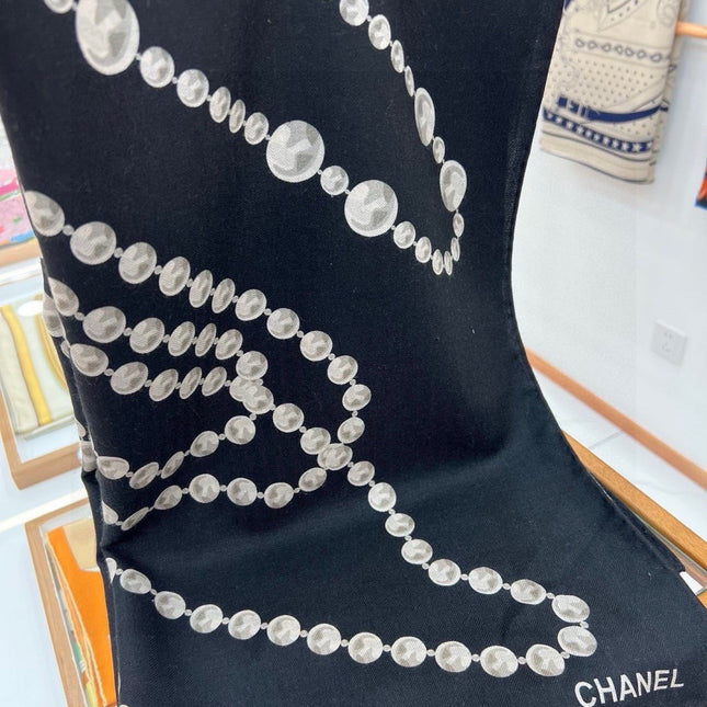 CHANEL 26S SCARF 140 IN SILK 311964