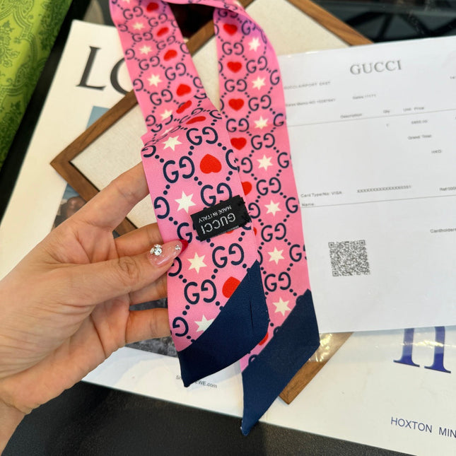 GUCCI 26S SCARF 120 IN SILK 290493