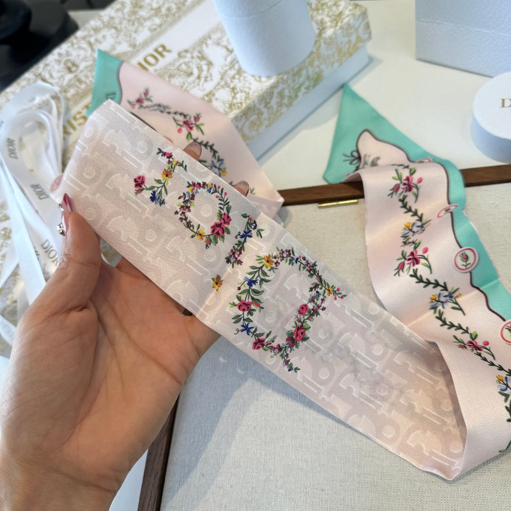 DIOR 26S SCARF 100CM IN SILK 280936
