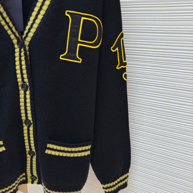 PRADA 25S CARDIGAN 541