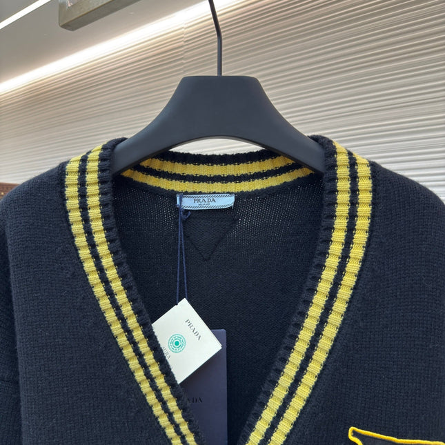 PRADA 25S CARDIGAN 541