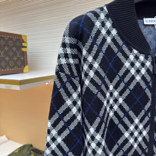 BURBERRY 26S JACKET 427