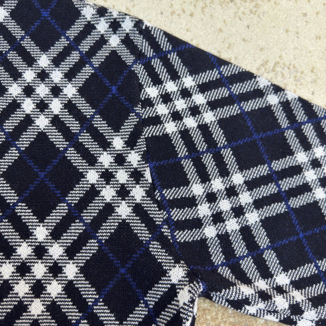 BURBERRY 26S JACKET 427