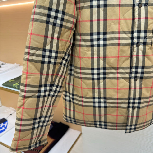 BURBERRY 26S JACKET 430