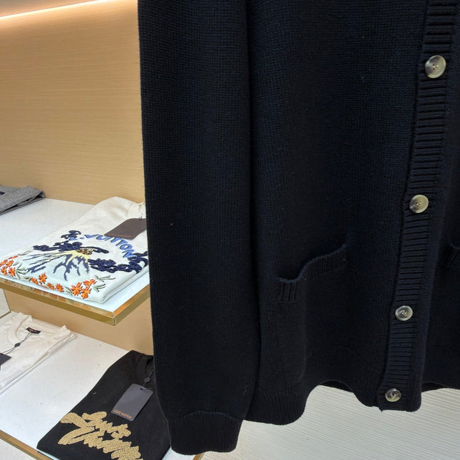 PRADA 25S CARDIGAN 490