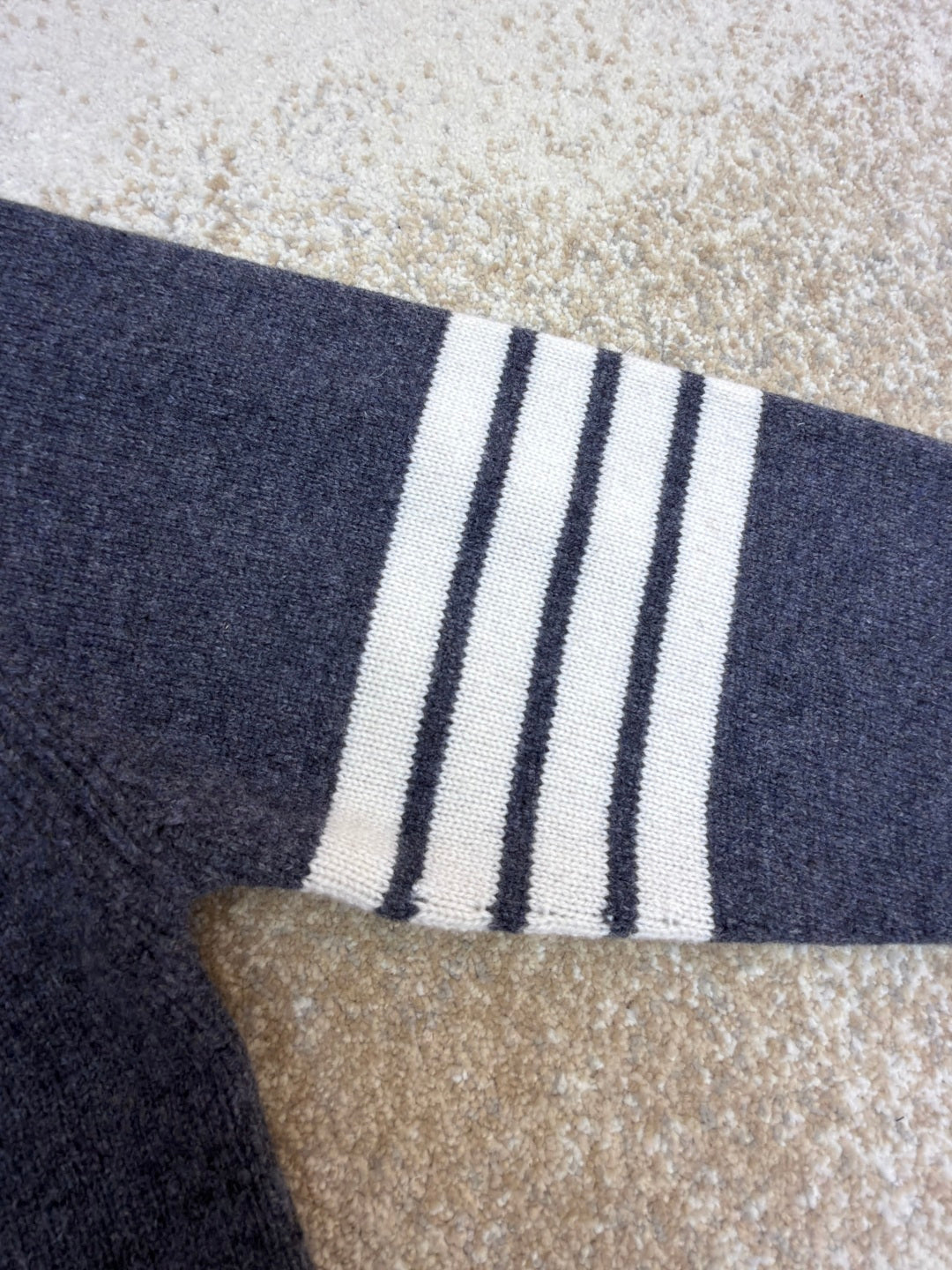 THOM 26S SWEATER 697353
